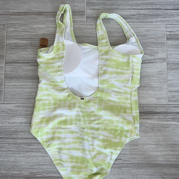 VS Pink Crinkle scoop one piece swimsuit lime tie dye size XL - Picture 6 of 8